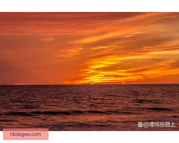 天空与太阳的对话:光影交织下的晨昏变幻与自然之美 天空与太阳的对话:光影交织下的晨昏变幻与自然之美